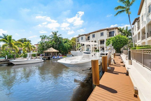 3018 Waterside Circle, Boynton Beach, FL 33435