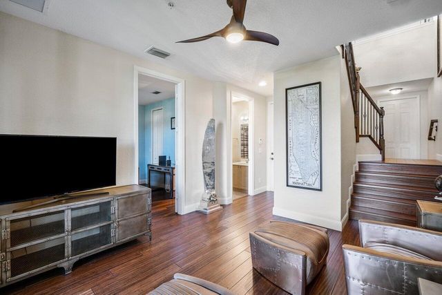 3018 Waterside Circle, Boynton Beach, FL 33435