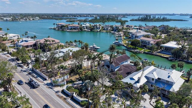 732 SIESTA DRIVE, Sarasota, FL 34242