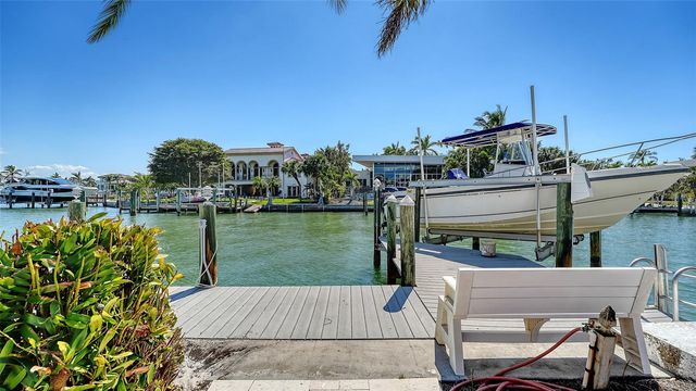 732 SIESTA DRIVE, Sarasota, FL 34242
