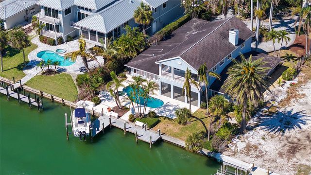 732 SIESTA DRIVE, Sarasota, FL 34242