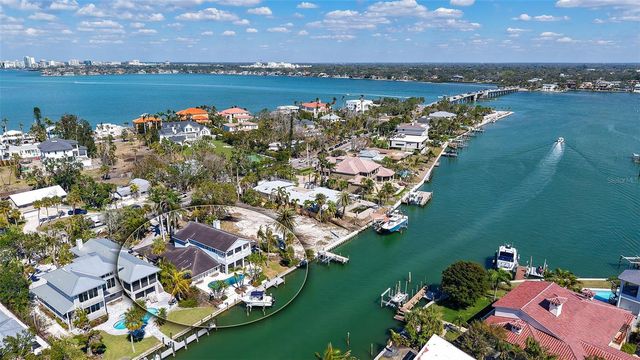 732 SIESTA DRIVE, Sarasota, FL 34242