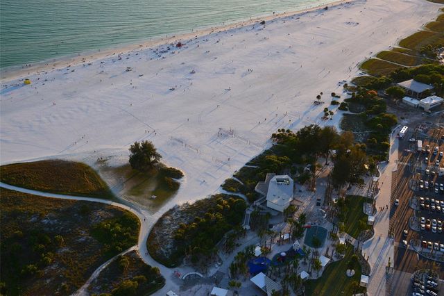 732 SIESTA DRIVE, Sarasota, FL 34242
