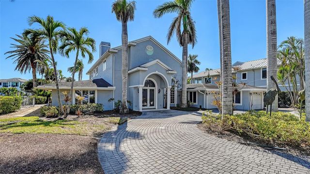 732 SIESTA DRIVE, Sarasota, FL 34242