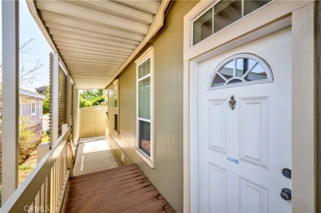 15 Pine Via, Anaheim, CA 92801