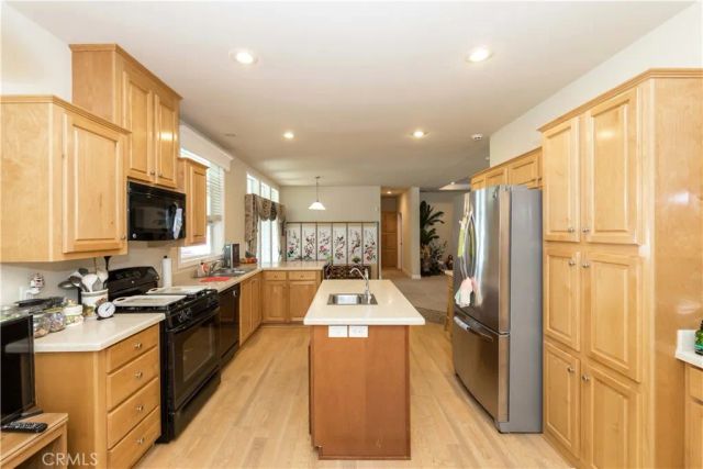 15 Pine Via, Anaheim, CA 92801