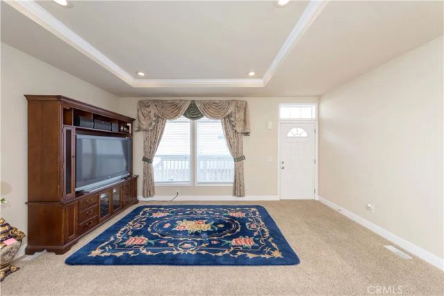 15 Pine Via, Anaheim, CA 92801