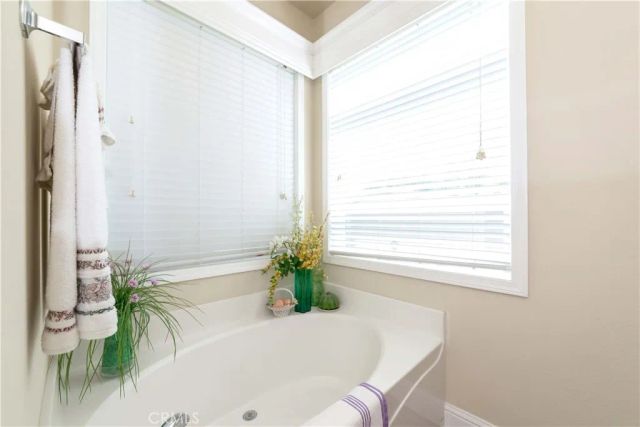 15 Pine Via, Anaheim, CA 92801