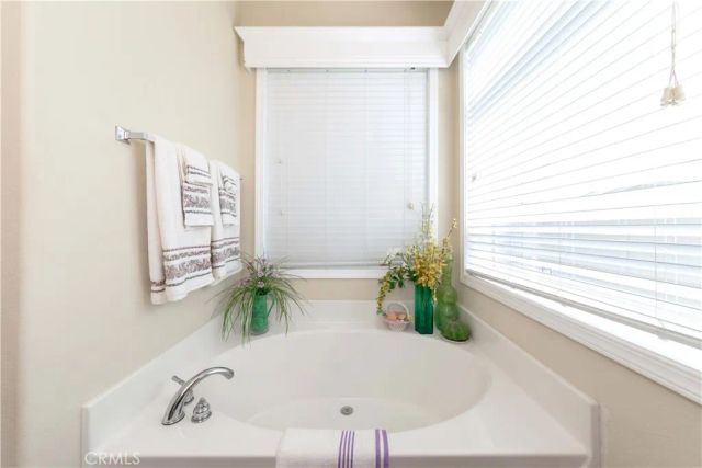 15 Pine Via, Anaheim, CA 92801