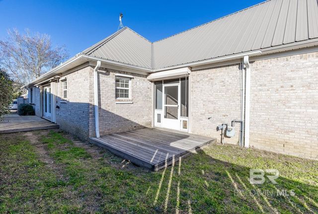 214 Hawthorne Circle, Fairhope, AL 36532