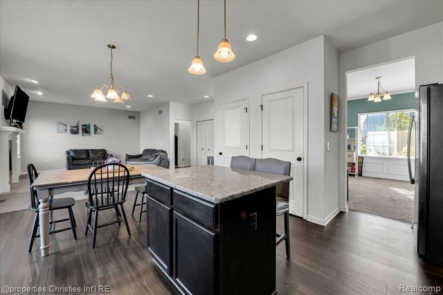 13661 Stamford Road, Van Buren Twp, MI 48111