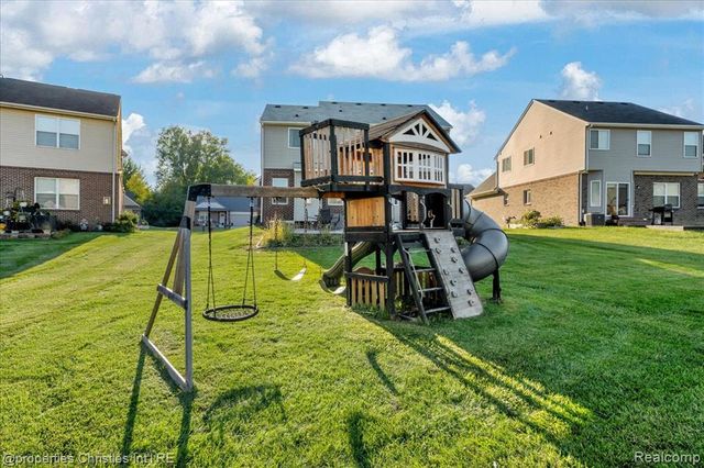13661 Stamford Road, Van Buren Twp, MI 48111
