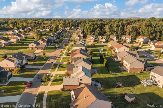 13661 Stamford Road, Van Buren Twp, MI 48111