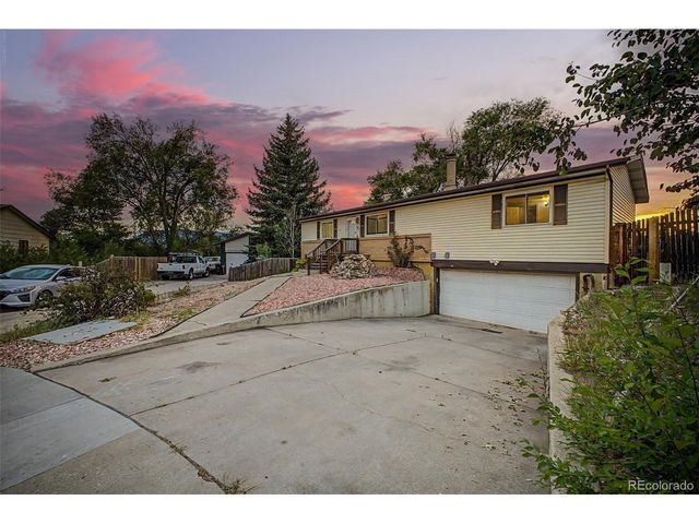 4323 Eastcrest Cir, Colorado Springs, CO 80916