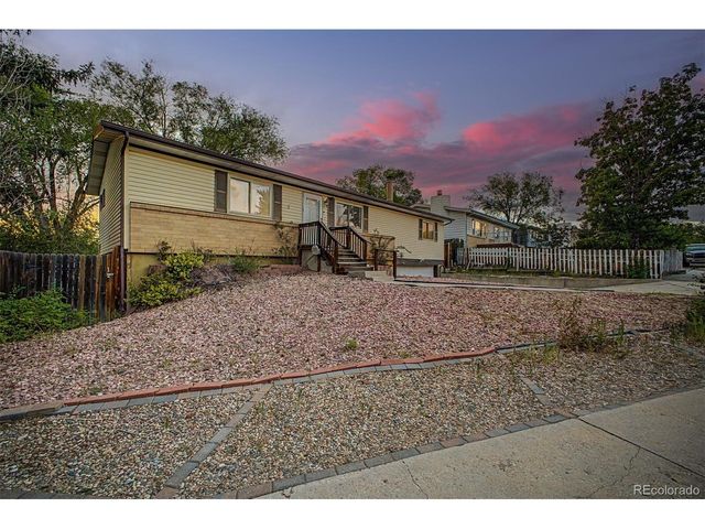 4323 Eastcrest Cir, Colorado Springs, CO 80916