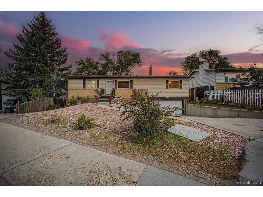 4323 Eastcrest Cir, Colorado Springs, CO 80916