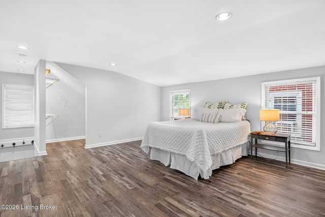 961 Eastern Pkwy, Louisville, KY 40217