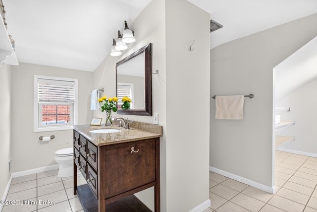 961 Eastern Pkwy, Louisville, KY 40217