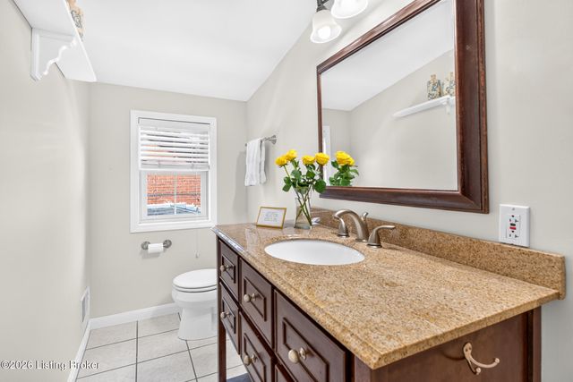 961 Eastern Pkwy, Louisville, KY 40217