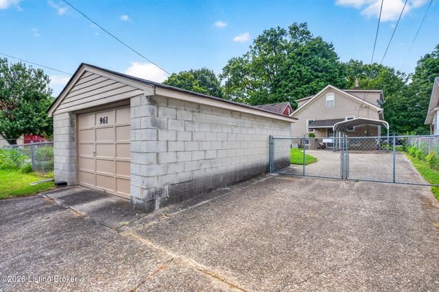 961 Eastern Pkwy, Louisville, KY 40217