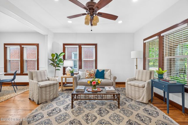961 Eastern Pkwy, Louisville, KY 40217