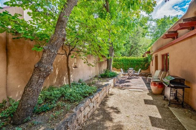 815 E Alameda 2, Santa Fe, NM 87501
