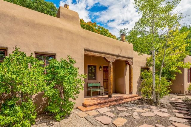 815 E Alameda 2, Santa Fe, NM 87501