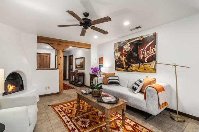 815 E Alameda 2, Santa Fe, NM 87501