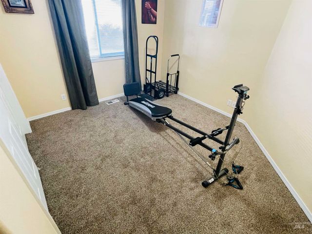 1293 Alameda Dr., Ontario, OR 97914