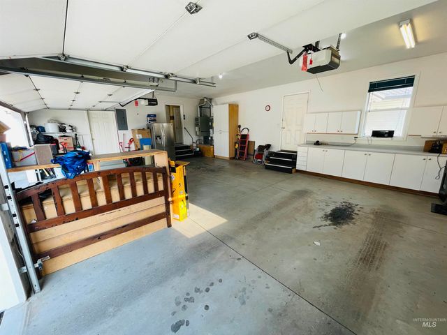 1293 Alameda Dr., Ontario, OR 97914