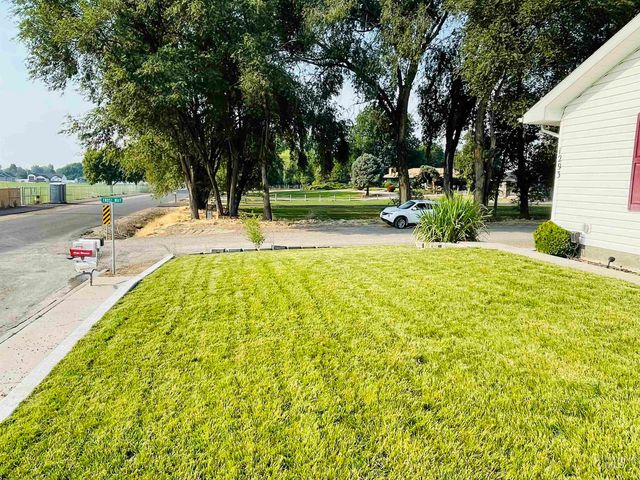 1293 Alameda Dr., Ontario, OR 97914