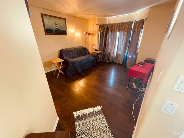 1293 Alameda Dr., Ontario, OR 97914