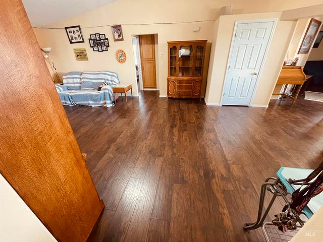 1293 Alameda Dr., Ontario, OR 97914