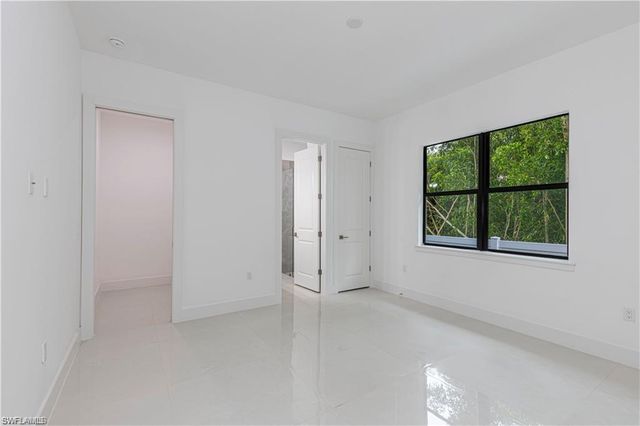 3098 Pine Tree DR, Naples, FL 34112
