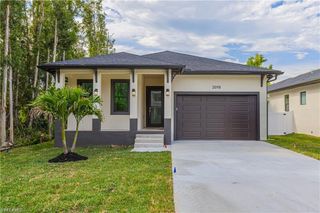 3098 Pine Tree DR, Naples, FL 34112