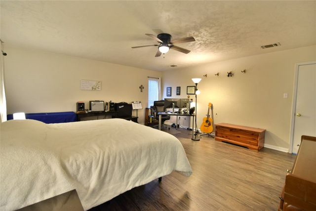 9012 Bontura Road, Granbury, TX 76049