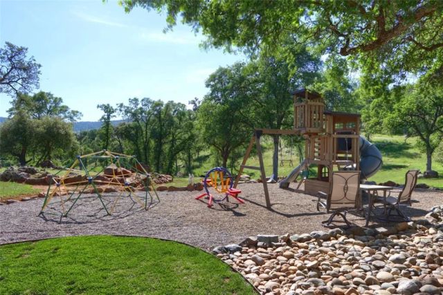 3212 Silver Bush Place, Catheys Valley, CA 95306