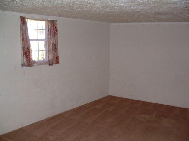 38 Westview Drive, Johnstown, OH 43031