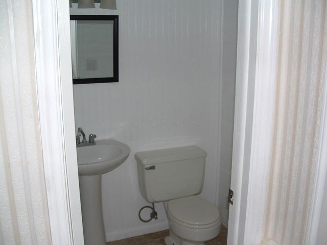 38 Westview Drive, Johnstown, OH 43031