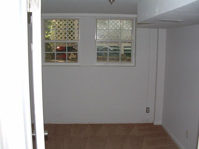 38 Westview Drive, Johnstown, OH 43031