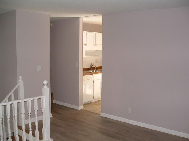 38 Westview Drive, Johnstown, OH 43031