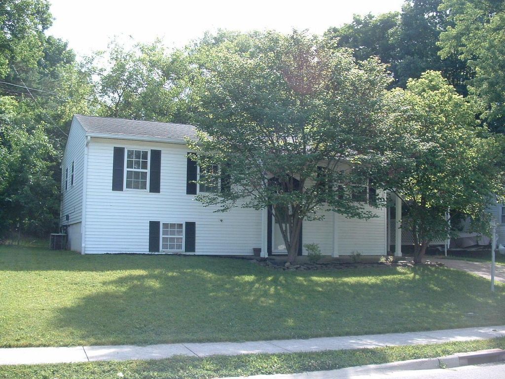 38 Westview Drive, Johnstown, OH 43031