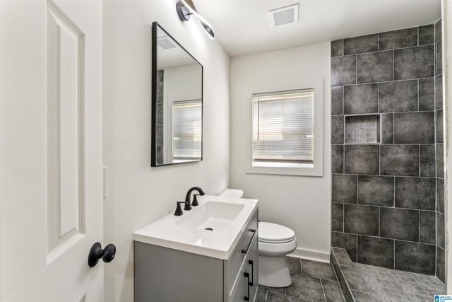 829 ALDEN AVENUE, Birmingham, AL 35228