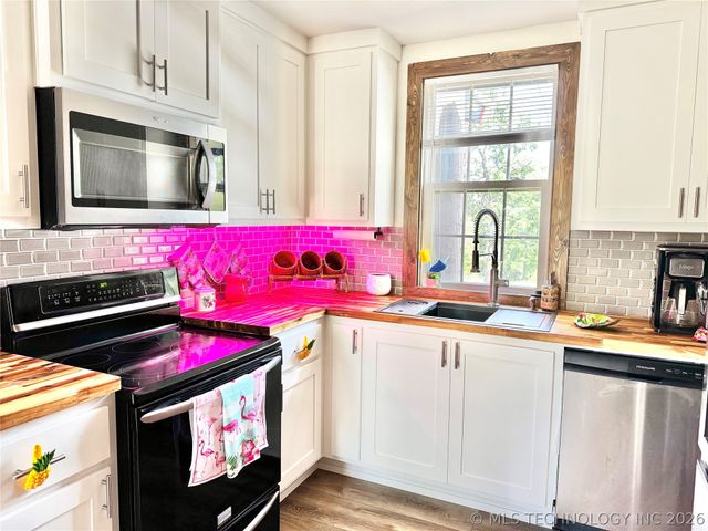 428936 E 1131 Road, Porum, OK 74455