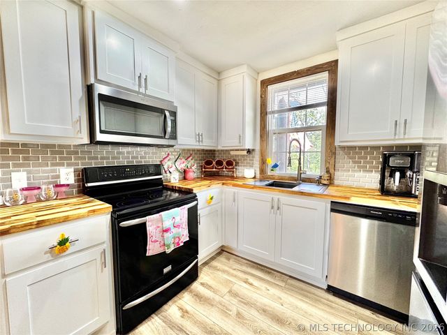 428936 E 1131 Road, Porum, OK 74455