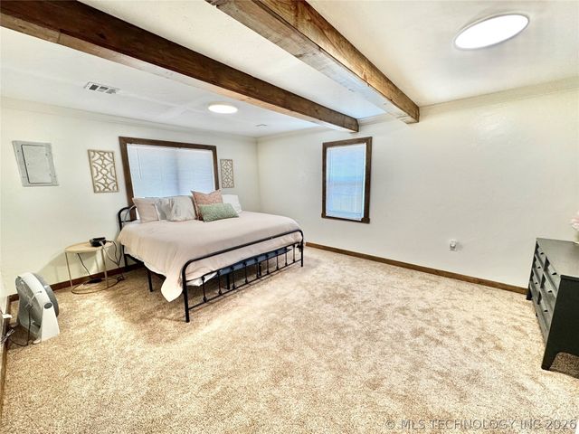 428936 E 1131 Road, Porum, OK 74455