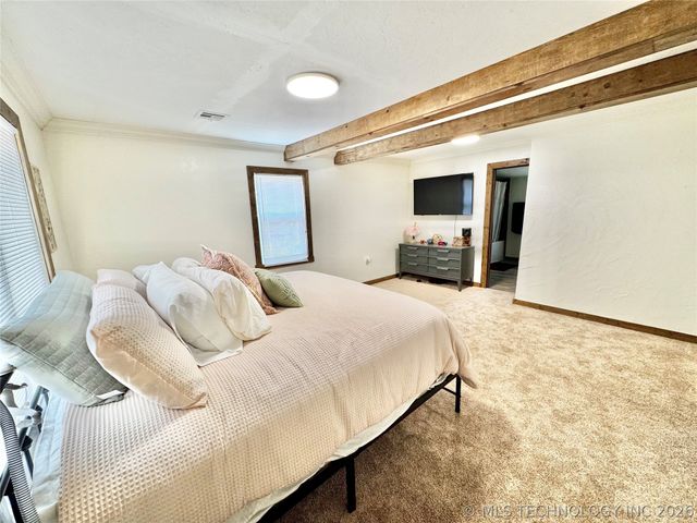 428936 E 1131 Road, Porum, OK 74455