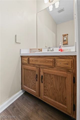 5279 Creekside Boulevard V43, Brunswick Hills, OH 44212