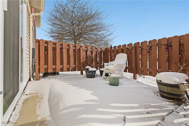 5279 Creekside Boulevard V43, Brunswick Hills, OH 44212