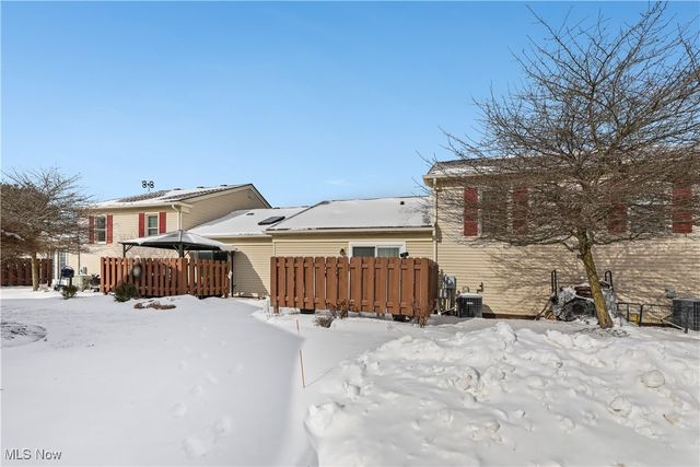 5279 Creekside Boulevard V43, Brunswick Hills, OH 44212